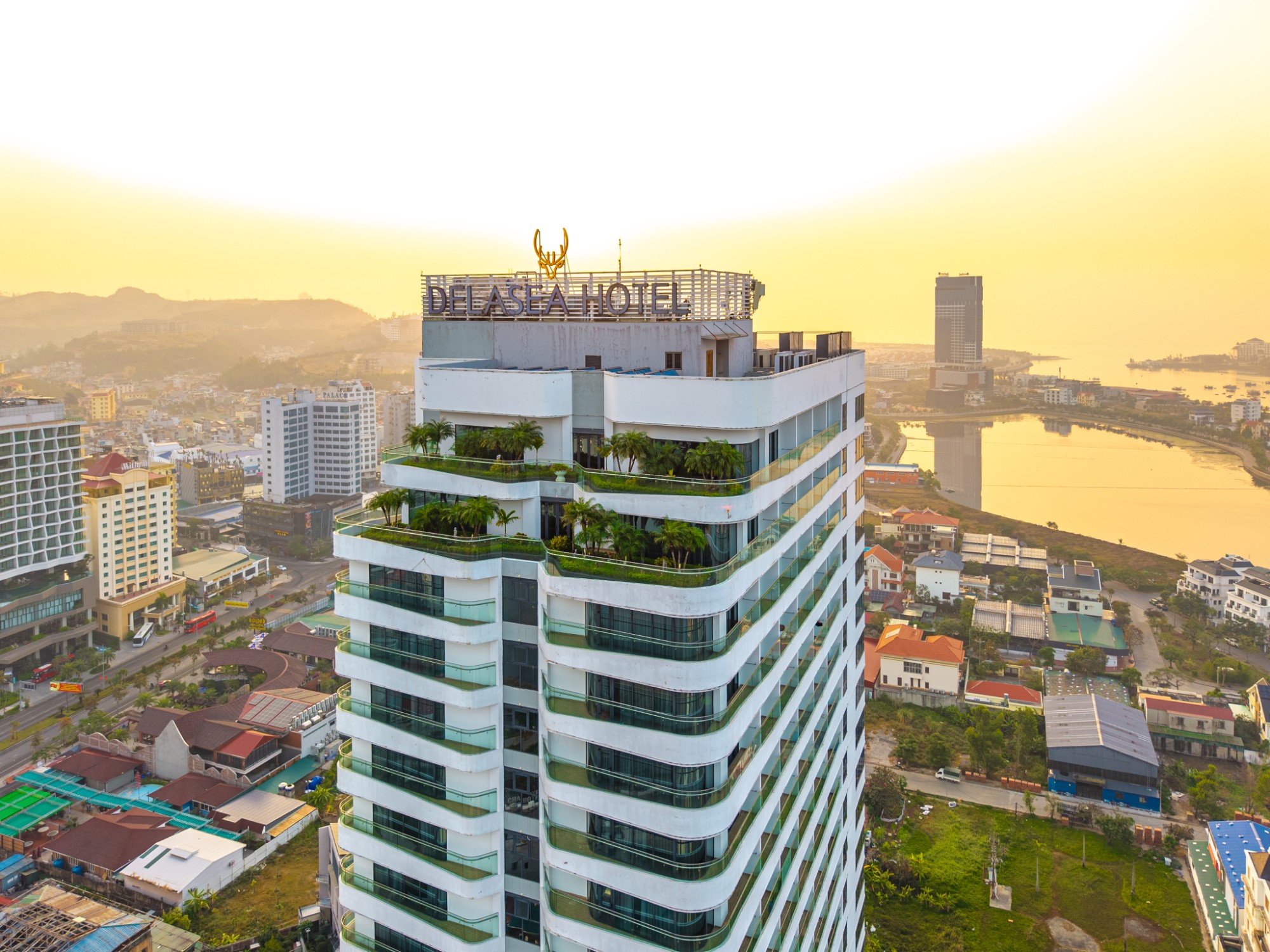 Chỉ 5 phút đi xe từ DeLaSea đến các điểm lễ hội trong thành phố